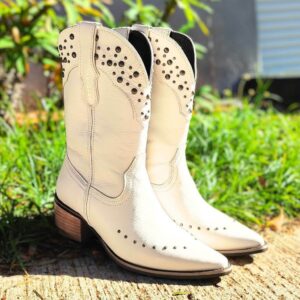 Bota Feminina Bico Fino Vimar Marfim