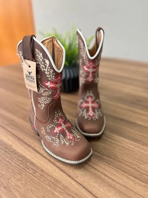 Texana Clarice Infantil - Couro Horse Nescau/Bordado Cruz Rosa e Bege - Imagem 2