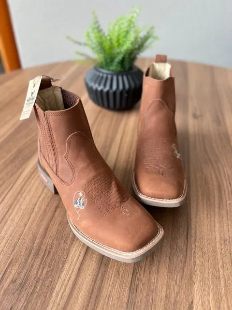 Botina Daniel - Couro Horse Nescau/ Bordado Padroeira - Imagem 2