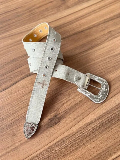 BRINDE: Cinto - Couro Off-White/Bordado Cruz