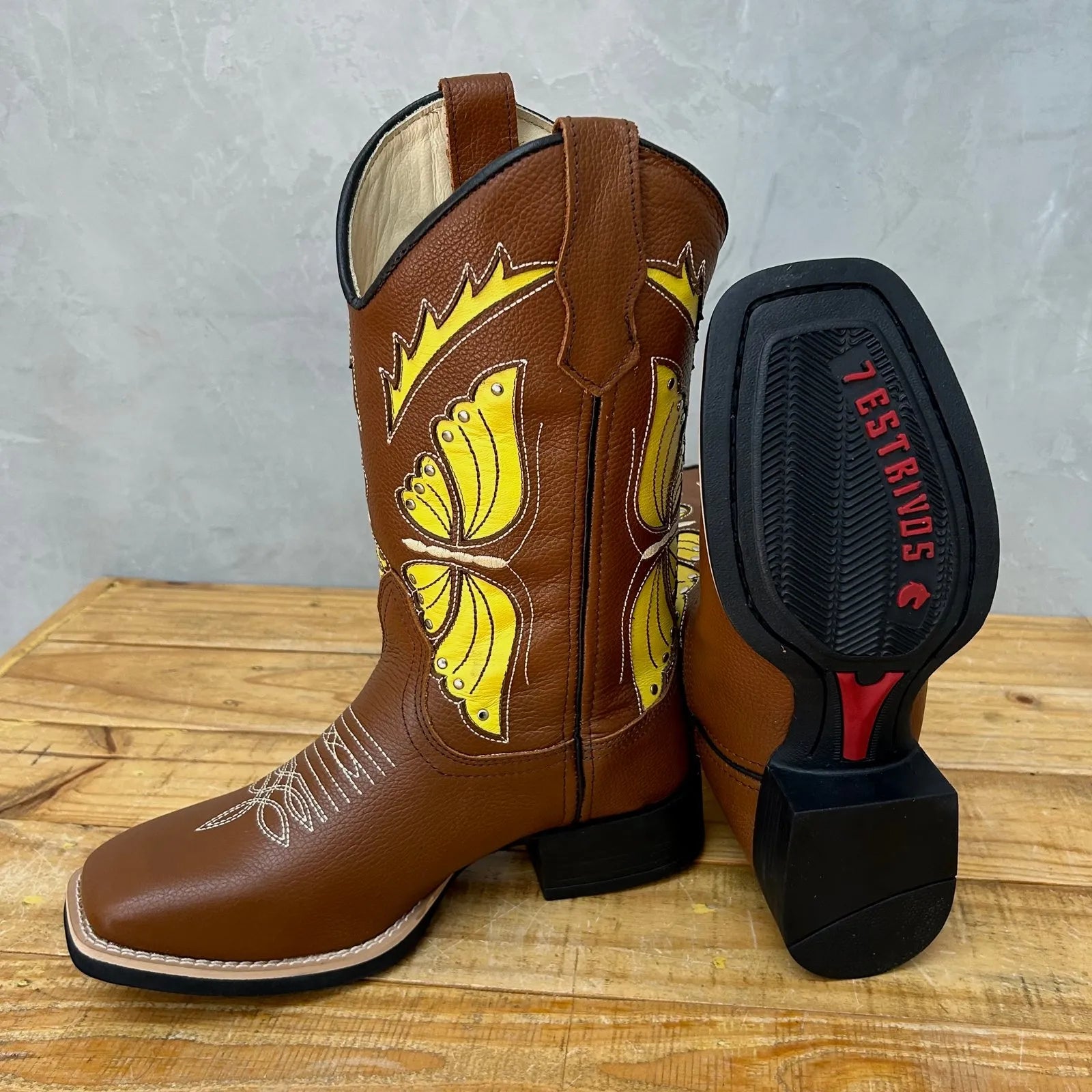 Texana Borboleta 2.0 - Couro Floater Mustang | Recorte Borboleta Couro Floater Amarelo - Imagem 2