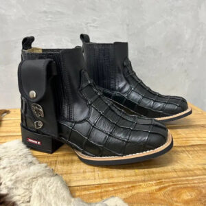 BotinaCanivete Dinossauro
                                    - Couro Látego Preto Estilizado em Dinossauro