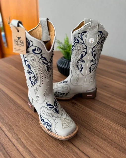 Texana Alice - Couro Off-White/Bordado Tribal Azul Marinho com Padroeira/Metais