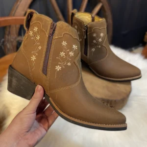 Botina Feminina Zebu Sela