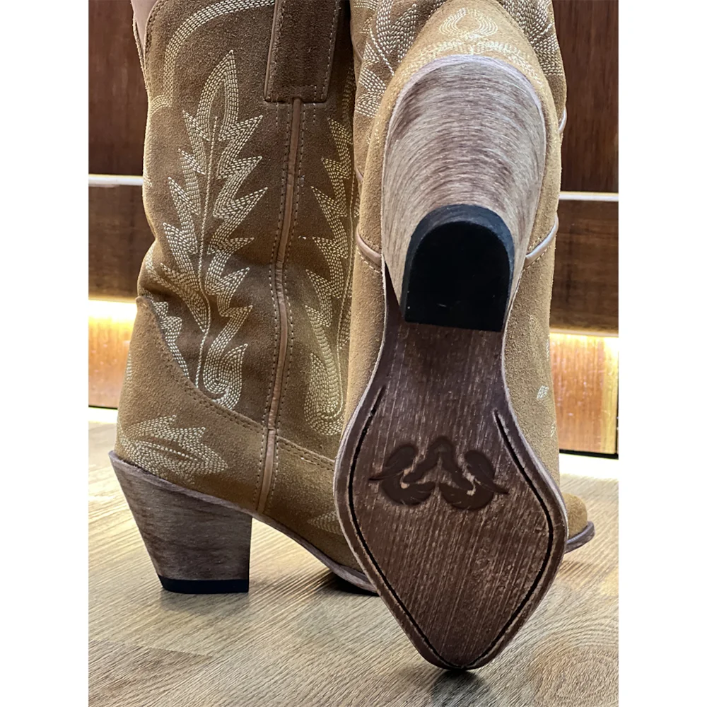 Bota DGO Camurça Castor - Imagem 2