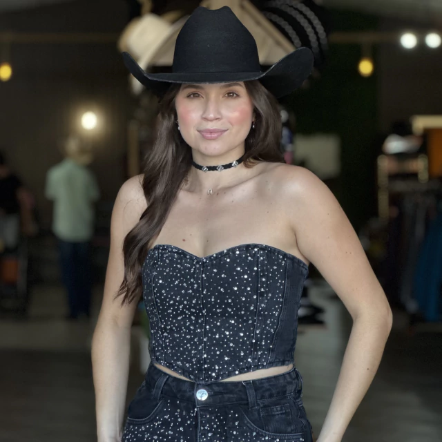 Conjunto eclipse Preto Com Brilho - Imagem 4