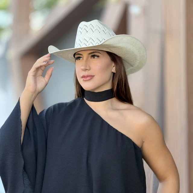 Conjunto Encanto Bata/Saia Preta - Imagem 5