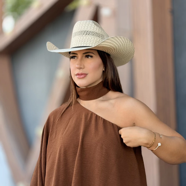 Conjunto Encanto Bata/Saia Marrom - Imagem 5