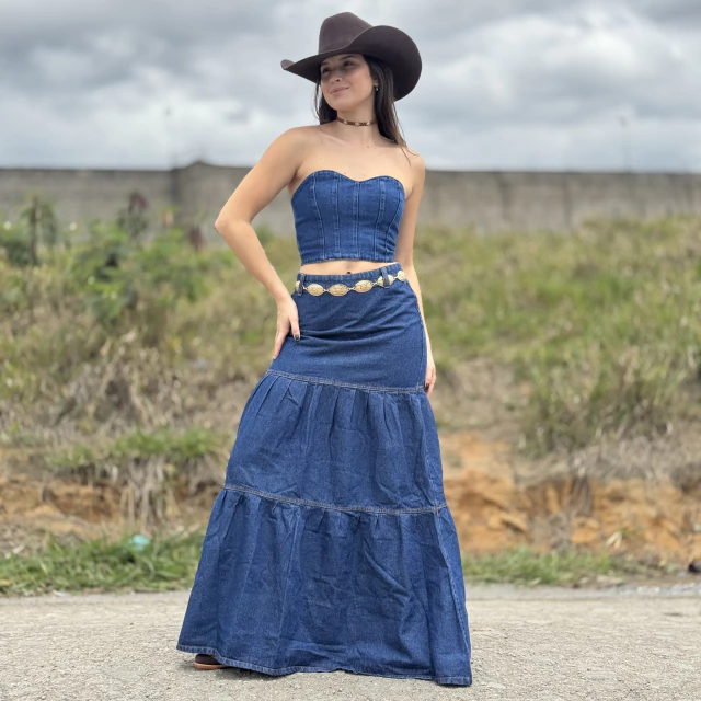 Conjunto Jeans Cowgirl Saia Longa e Cropped - Imagem 2